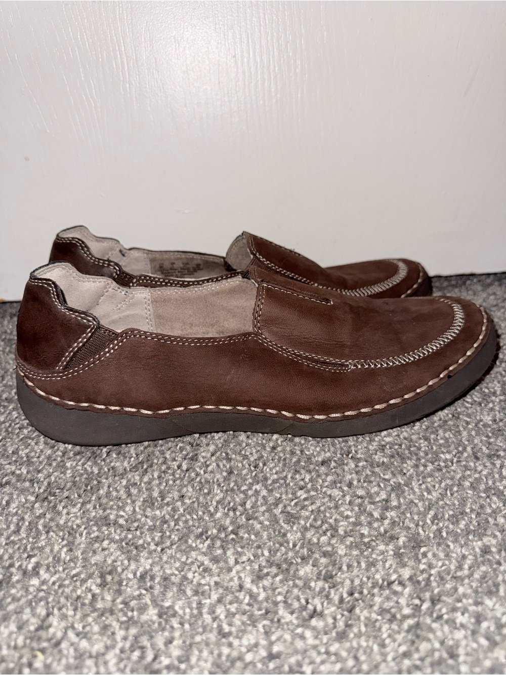 Naturalizer Women’s Brown Slip On Loafers Comfort Casual Shoes Size 9M EUR 41 - Picture 6 of 9